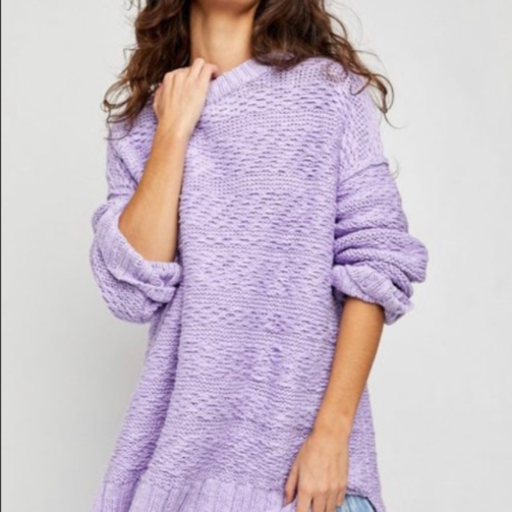 🦋FREE PEOPLE!!!!! purple sweater oversized